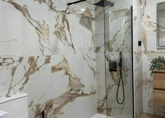 El Primero De Steven - Pegado A Playa De San Lorenzo - Vut-2243-as